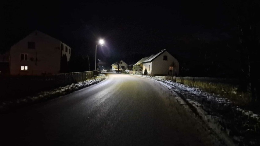 Modernizacja oświetlenia ulicznego w gminie Czerwin. Wymieniono lampy w 28 miejscowościach