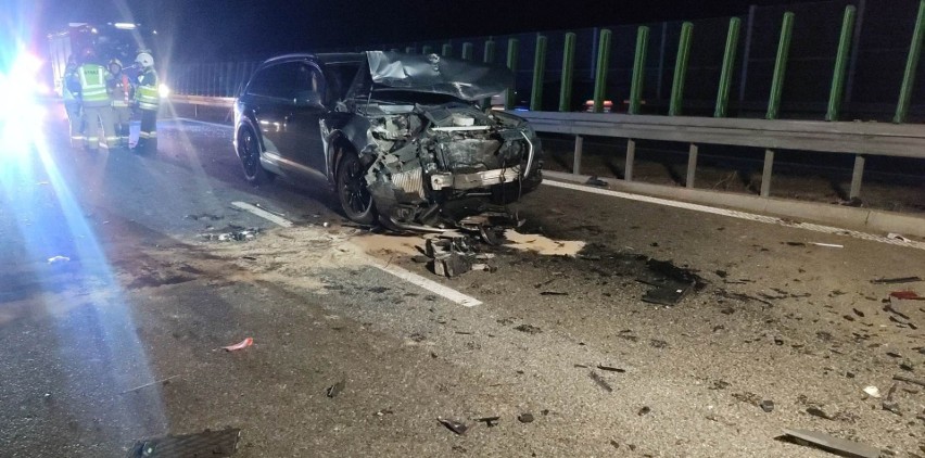 Wypadek na autostradzie A4, w rejonie Targowiska, dwa pasy...