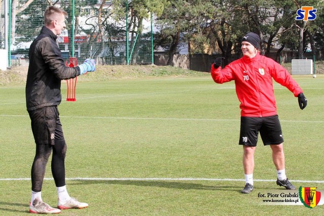 Piłkarze Korony Kielce są zdrowi i w czwartek rozpoczynają treningi grupowe.