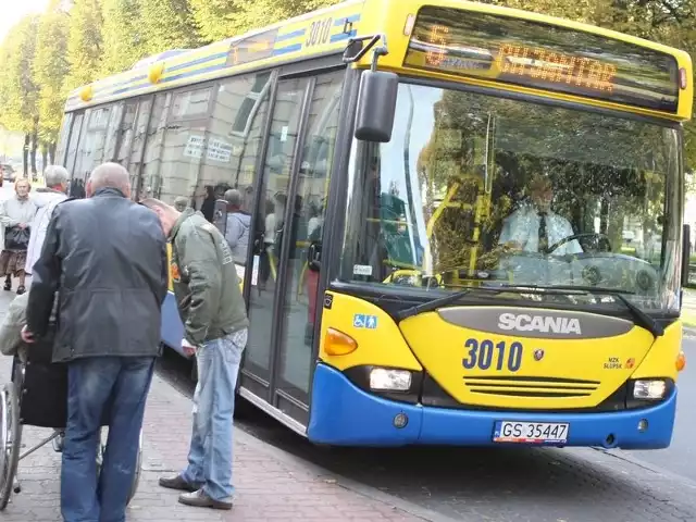 Od początku grudnia piątka jeden poranny kurs ma wykonywać na przystanek przy ul. Słonecznej.