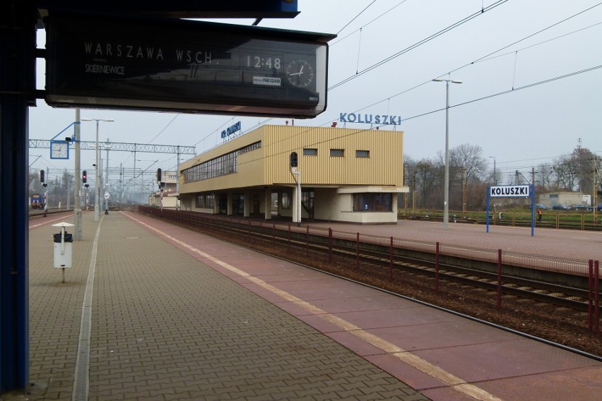 Przebudowa dworca kolejowego w Koluszkach - stary budynek zostanie zburzony