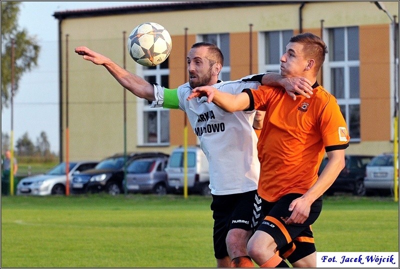 IV liga: Arkadia Malechowo - Hutnik Szczecin 0:1 [zdjęcia, wideo]