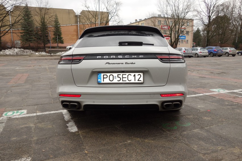 Porsche Panamera Sport Turismo...