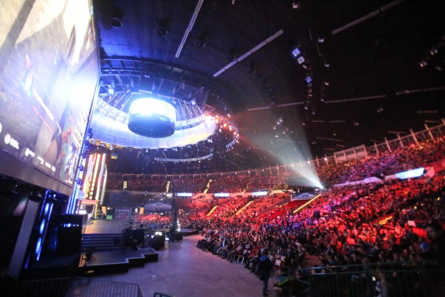 Intel Extreme Masters Katowice 2016: Mistrzostwa Świata w grach komputerowych League of Legends. CS:GO i Starcraft2