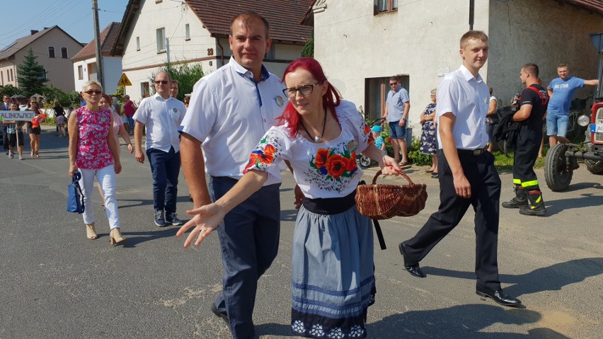 Dożynki gminy Strzelce Opolskie w Rozmierzy 2019. Tłumy na święcie plonów