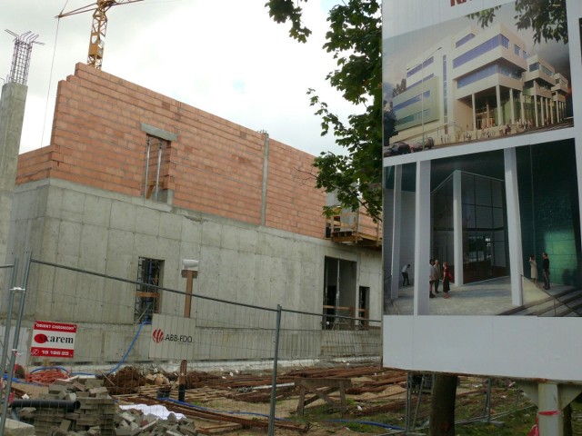 Budowa segmentu dla KUL, z prawej wizualizacja obiektu.