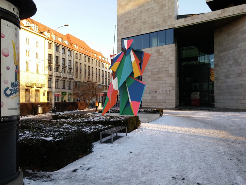 Nowa rzeźba za milion przy Capitolu. Szkaradztwo? Czy ładna?