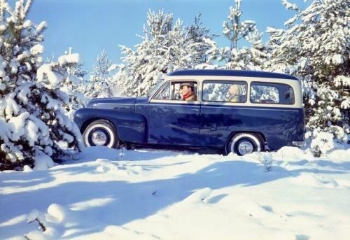Fot. Volvo: Model PV 445 (1950 r.) czyli kombi. Praktyczni...