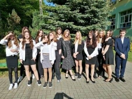 Pierwszy dzień egzaminu ósmoklasistów w Stąporkowie za nami.