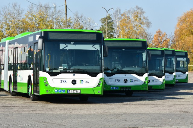Miasto zapłaciło 29 mln 847 tys. zł. za osiemnaście autobusów marki Mercedes
