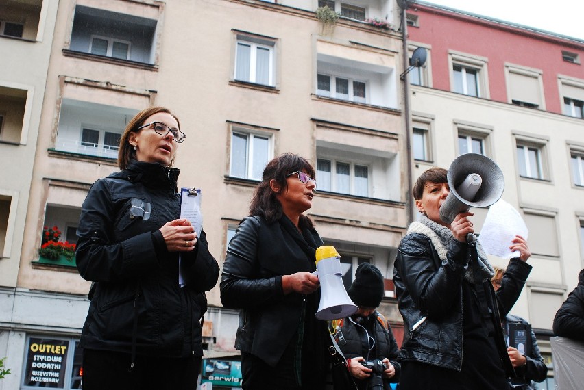 Czarny protest w Bytomiu ZDJĘCIA + WIDEO