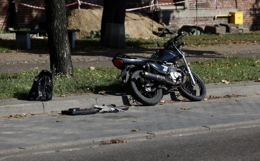 Wypadek na ulicy Kościuszki w Gdańsku 15.09.2021 r. Motocyklista zderzył się z samochodem osobowym