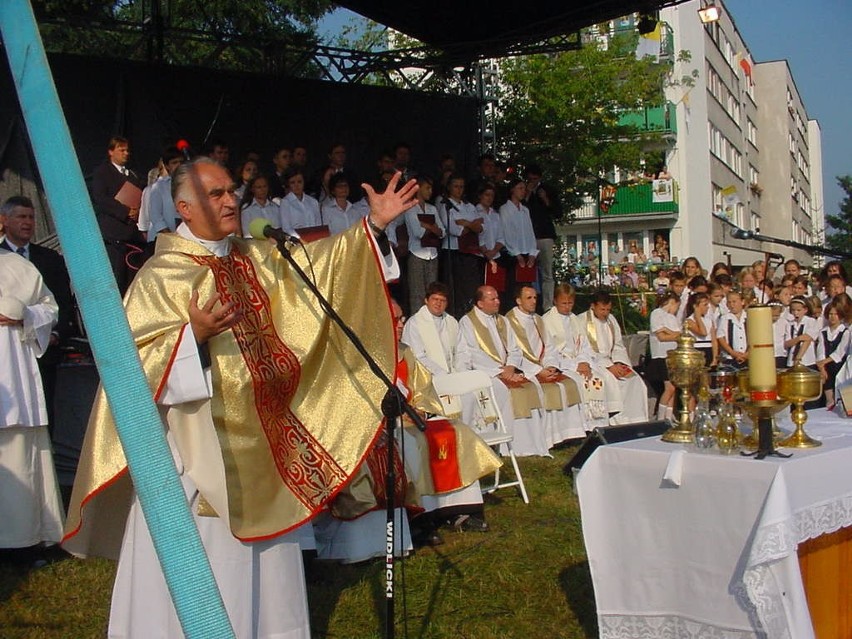 Skawina. Przypomnijmy wizytę papieża Jana Pawła II. 19 sierpnia 2002 roku zatrzymał się w mieście