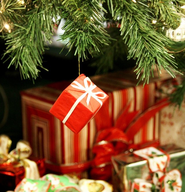 Chcecie zrobić świąteczne paczki dla potrzebujących rodzin?