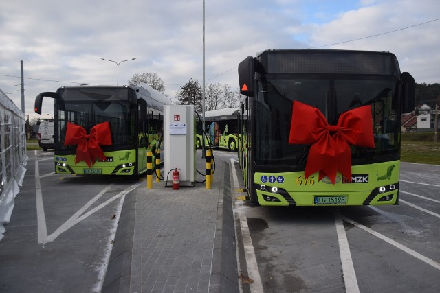 Osiem sztuk autobusów elektrycznych wraz ze stacjami ładowania kosztowało 30,7 mln zł.