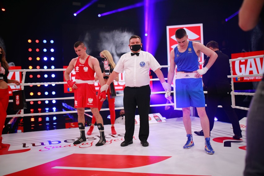 Suzuki Boxing Night VI: Polacy rozgromili Mołdawię 16:0. Zwycięstwa odnieśli Daniel Adamiec i Bartosz Gołębiewski [ZDJĘCIA]