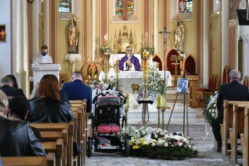 15 września na Cmentarzu Parafialnym w Powidzu odbyło się...