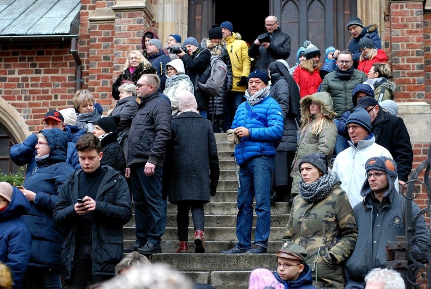 Orszak Trzech Króli zgromadził tysiące wrocławian [ZDJĘCIA]