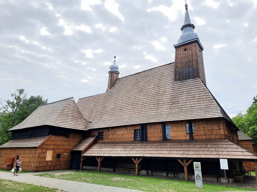 Kościół św. Anny w Oleśnie...