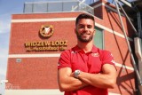 Portugalczyk Fabio Nunes na testach medycznych w Widzewie