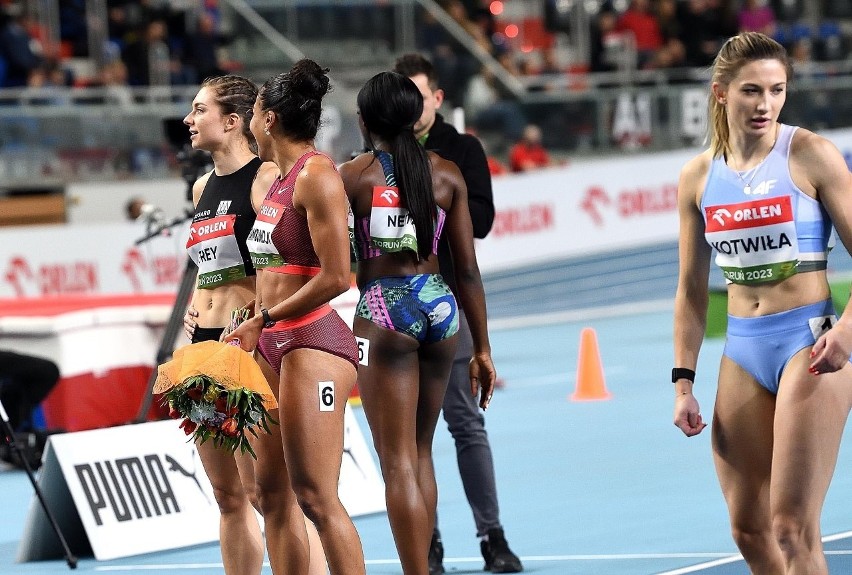 Martyna Kotwiła z Radomia na Halowych Mistrzostwach Europy 2023 w Stambule. Starty na 60 metrów zakończone na półfinale