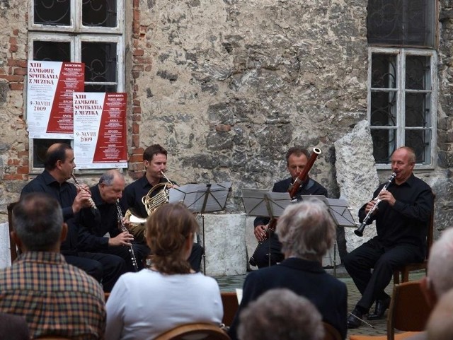 Zespół Kameralistów Krakowskich wykonał w Pińczowie wiele znanych utworów muzyki klasycznej.
