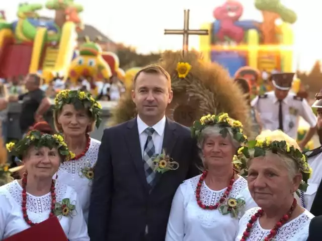 Minister Michał Cieślak podczas dożynek w Tuczępach