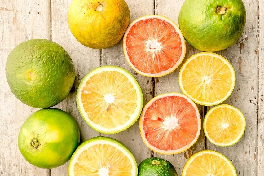 Pomarańcze, cytryny czy grejpfruty mogą wywołać reakcje...