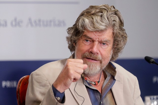 Messner w latach 1999–2004 był posłem do Parlamentu Europejskiego V kadencji z ramienia Federacji Zielonych