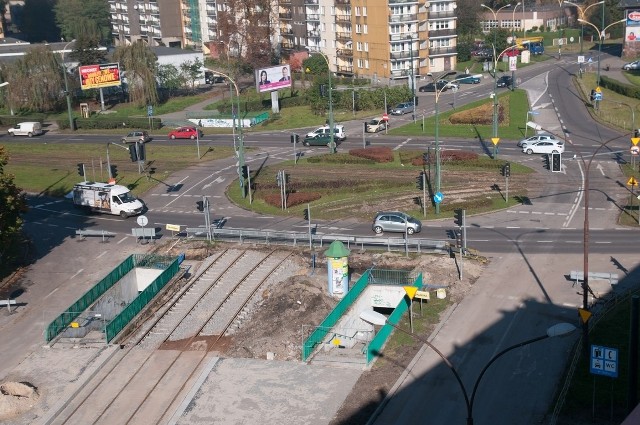 Tramwaje linii 15 mają jechac z Sosnowca do Katowic już od piątku. Do zakończenia inwestycji pozostało naprawde niewiele. Czy się uda zdążyć na czas?