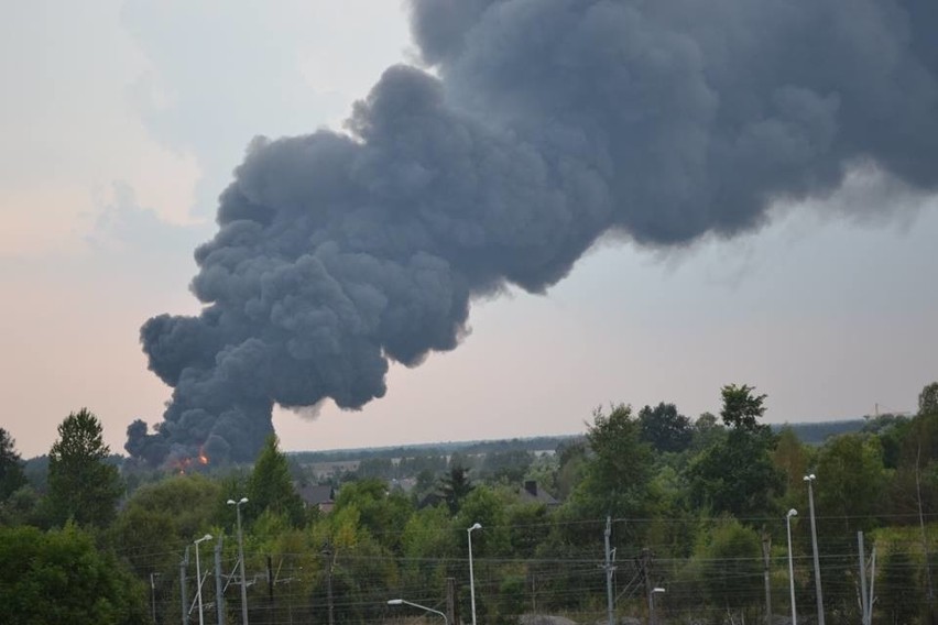 Pożar hali w Zawierciu