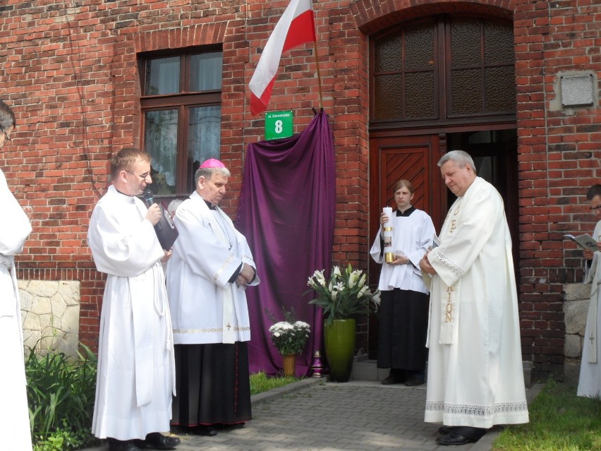 Do Bibieli w Miasteczku Śląskim przyjechali w sobotę ludzie...