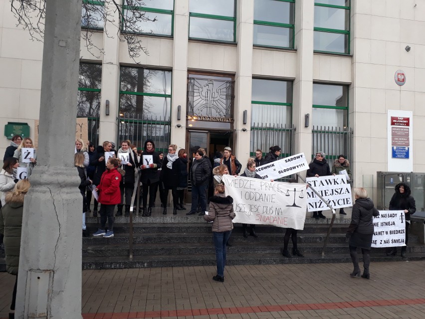 Protest urzędników sądowych w Gdyni, 11.12.2018