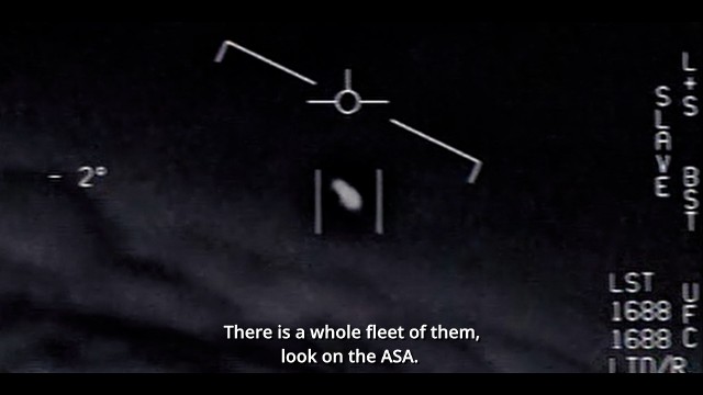 UFO (ang. unidentified flying object, UFO), inaczej niezidentyfikowany obiekt latający (NOL) – wywodzące się z nazewnictwa wojskowego United States Air Force określenie obiektu latającego (statku powietrznego) niedającego się zidentyfikować jako żaden znany pojazd ani wyjaśnić żadnym ze znanych zjawisk atmosferycznych.