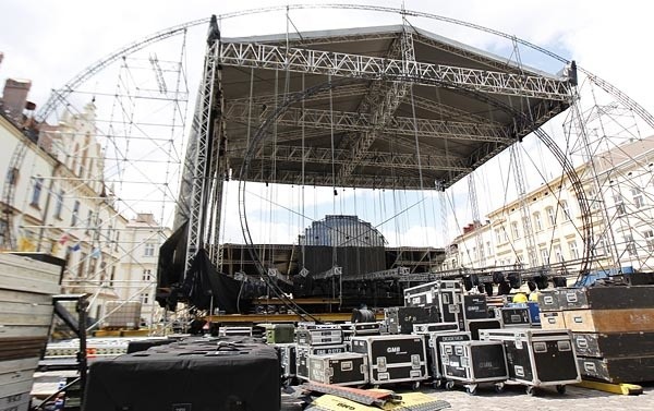 Powstaje scena Europejskiego Stadionu Kultury...