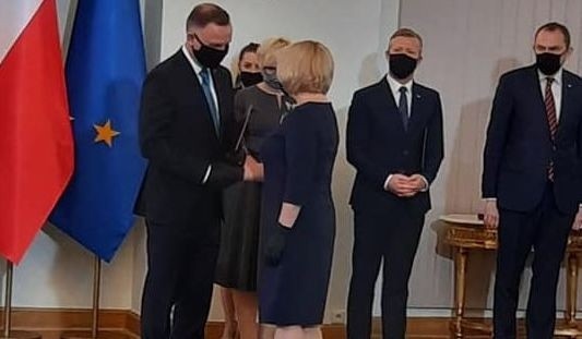 Katarzyna Kondziołka odbiera nominację od prezydenta
