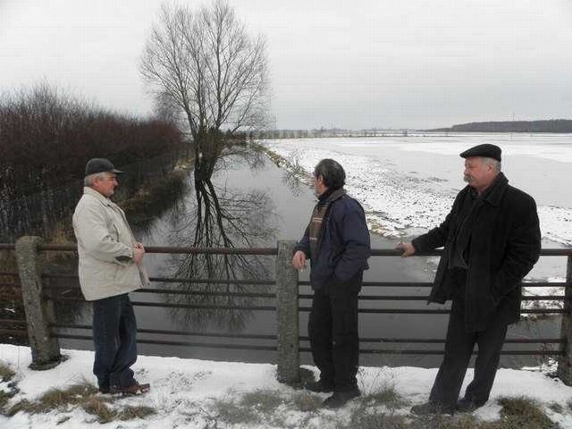 Rolnicy z niepokojem obserwują Kanał Parchański