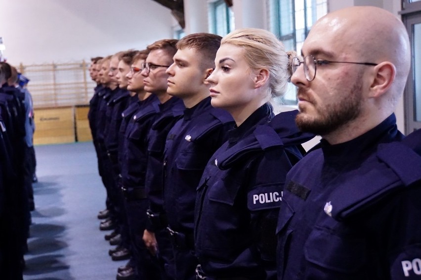 Nowi policjanci w województwie warmińsko-mazurskim. Zasilą szeregi prewencji