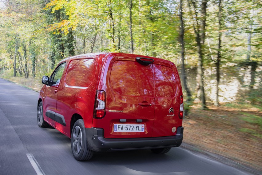 Peugeot Partner i Citroen Berlingo na przestrzeni lat...