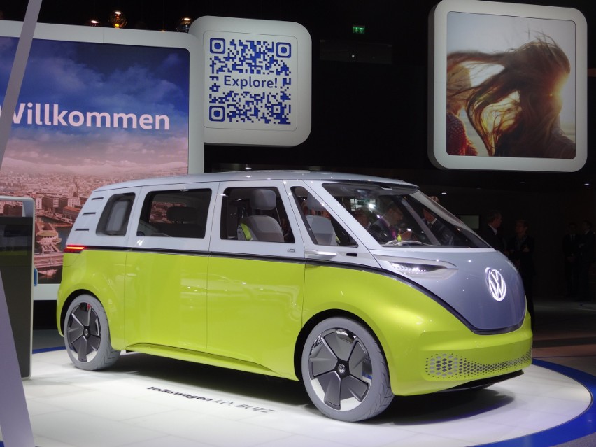 Volkswagen I.D. Buzz Concept...