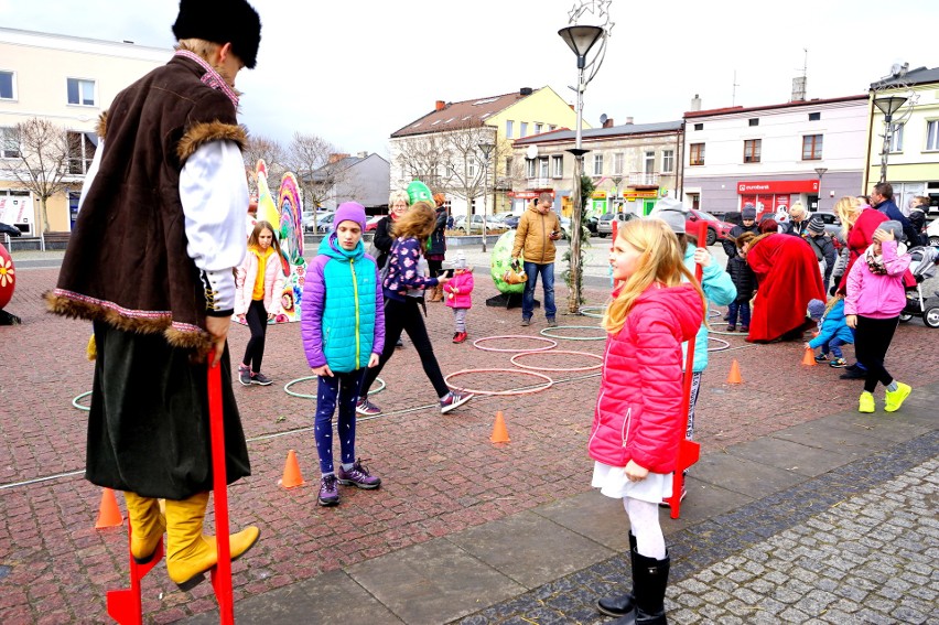 Kolorowy i wielkanocny rynek w Czeladzi