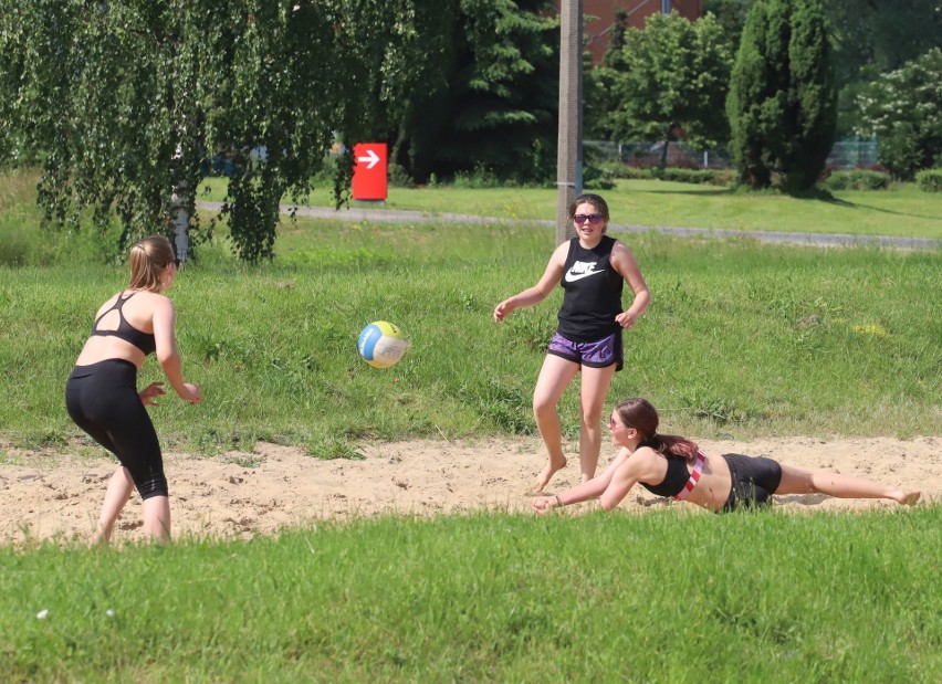 Upalne popołudnie nad zalewem na radomskich Borkach. Zobaczcie zdjęcia