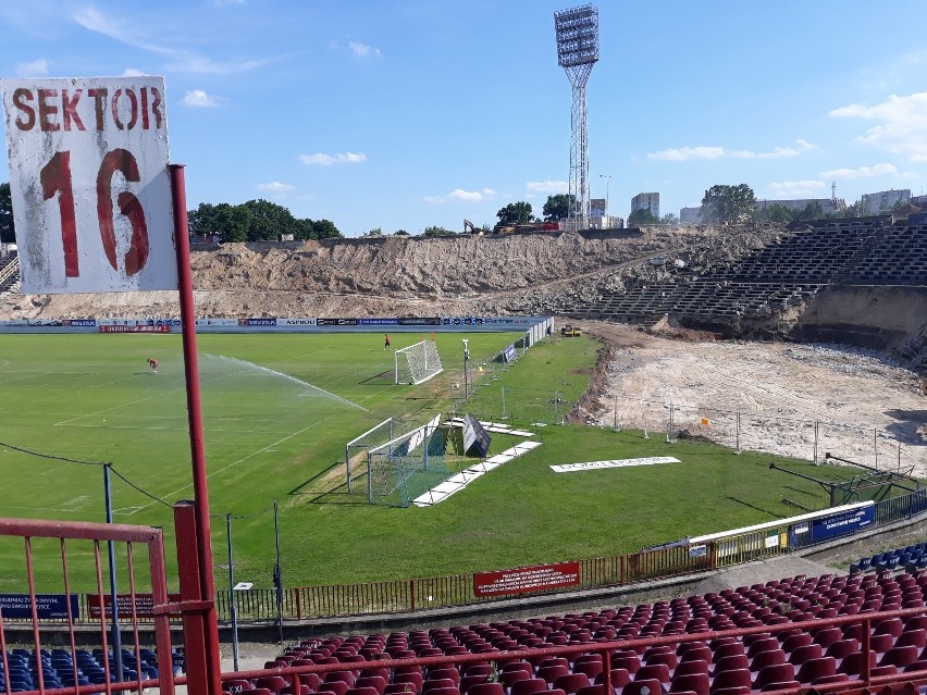 Budowa nowego stadionu Pogoni Szczecin - stan na 18 czerwca.