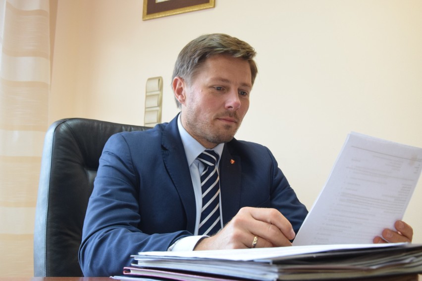 Pierwsze dni w pracy nowego wiceprezydenta Kielc, Marcina Chłodnickiego [WIDEO]