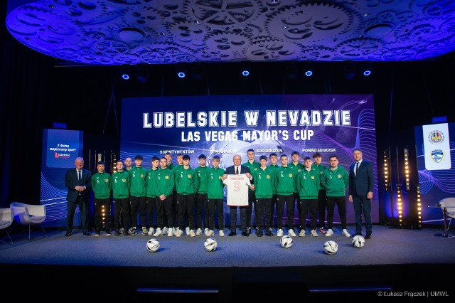 (Reprezentacja Lubelszczyzny będzie jedyną polską drużyną podczas Las Vegas Mayor's Cup. Wyjazd do USA to efekt kilkuletniej już współpracy województwa lubelskiego ze stanem Nevada)