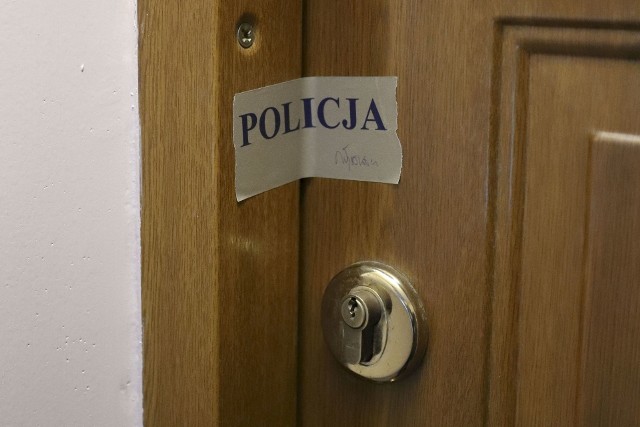 Czarna Białostocka: Podejrzani o zabójstwo staruszki aresztowani. Skrępowali 80-latkę w jej mieszkaniu i udusili
