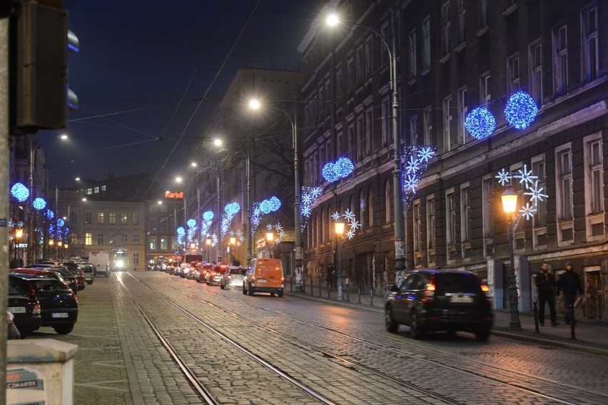 Świąteczne iluminacje w Poznaniu: Stary Rynek i okolice