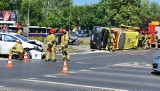 Wypadek na rondzie Fordońskim w Bydgoszczy. Karetka na sygnale zderzyła się z autem