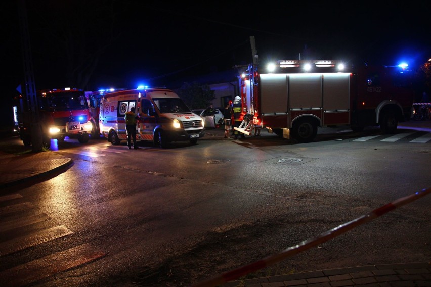 Poważny wypadek radiowozu policji w Koluszkach. 4 osoby ranne [zdjęcia]