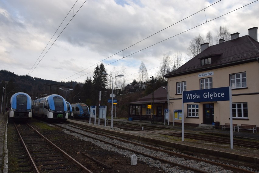 Pociągi z Katowic do Ustronia i Wisły wróciły na trasę. Od marca kolejna część remontu